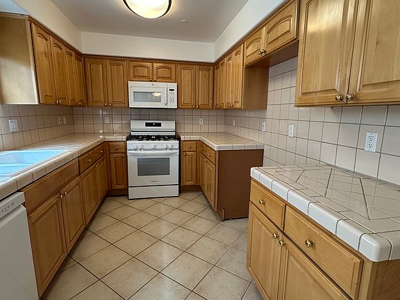 4th image of 4144 Inglewood Blvd APT 2