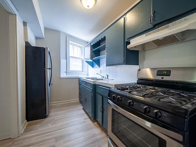 35 S Rembert St — Photo 10