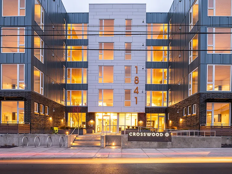 Crosswood | Exterior