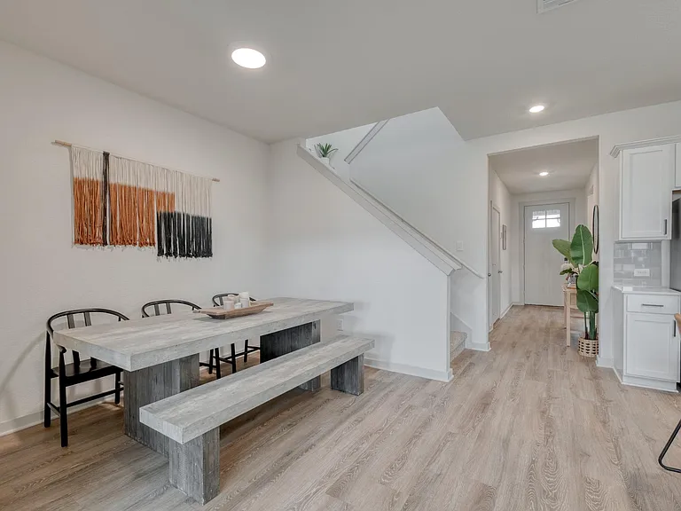14005 McArthur Dr — Photo 13