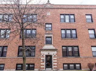 1523 W Cullom Ave APT 3, Chicago, IL