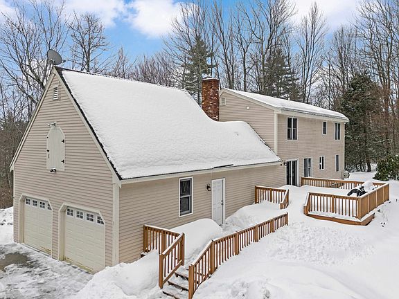 3rd image of 15 Chevey Hill Road