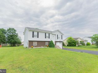 441 Thoreau Dr, Inwood, WV 25428