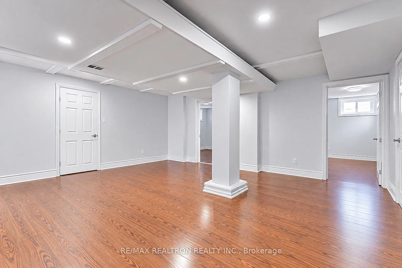2 bed, $1,900 — Photo 1