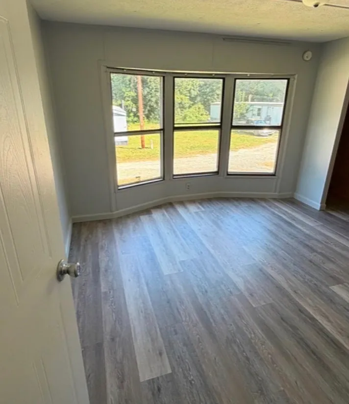 2 bed, 800 sqft, $1,150 — Photo 1