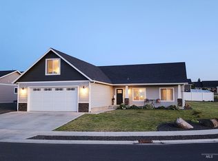 1522 Frontier Dr, Lewiston, ID 83501