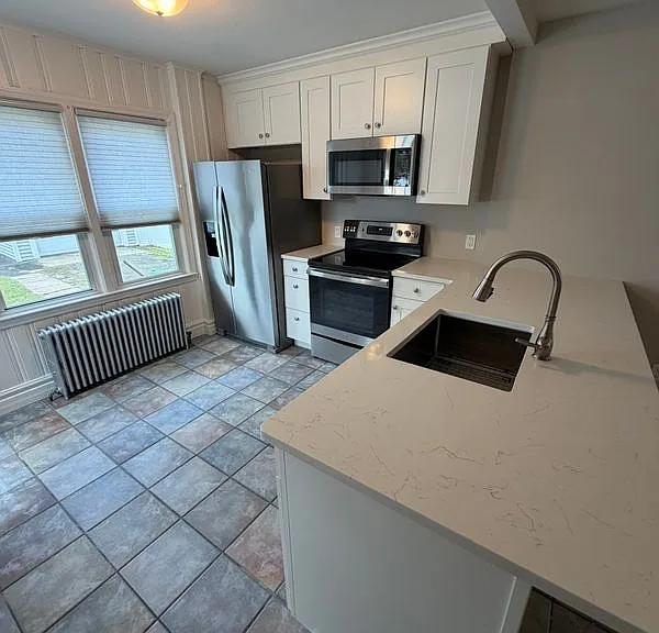210 N Cherry St #1 — Photo 5