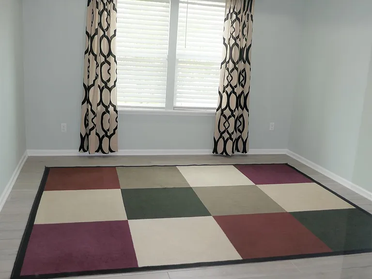 375 Great Lakes Ct — Photo 26