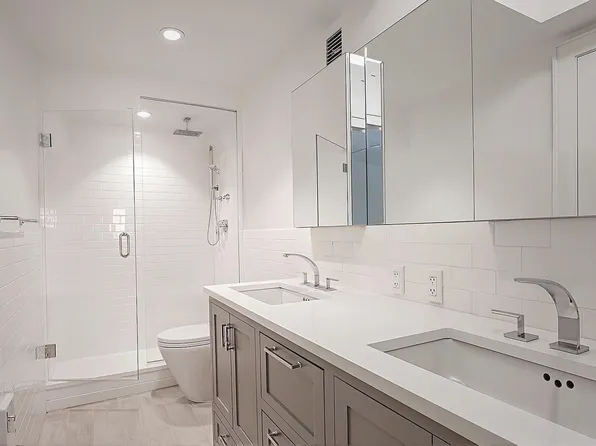 32 East 76th Street image 7 of 10