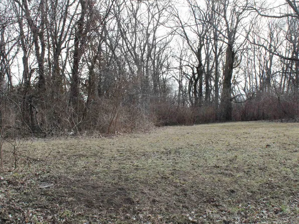 418 N Washington Ave, Sedalia, MO 65301