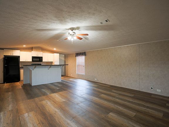 3rd image of 179 Appaloosa Dr
