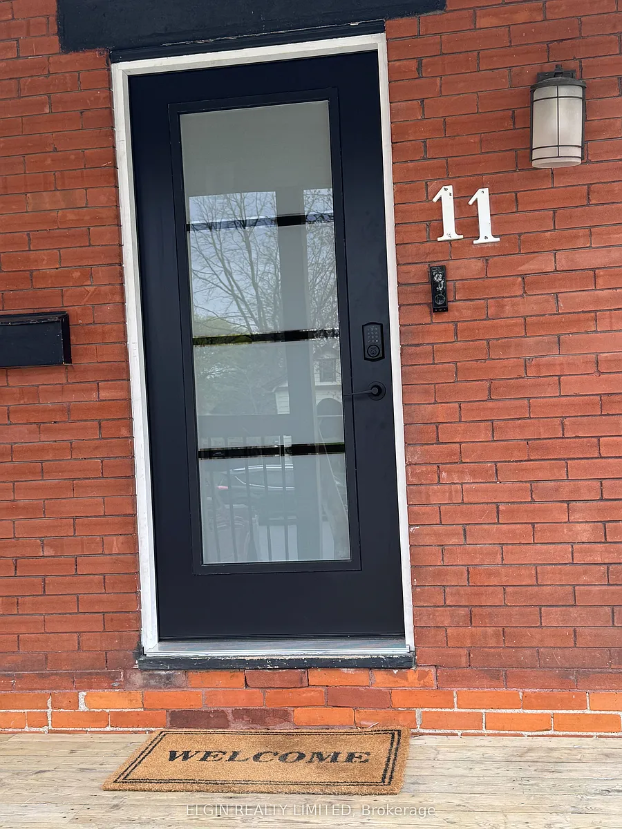 Building Photo - 11 Forest Ave #UPPER