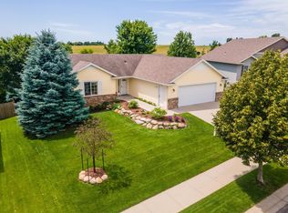5698 King Arthur Rd NW, Rochester, MN 55901