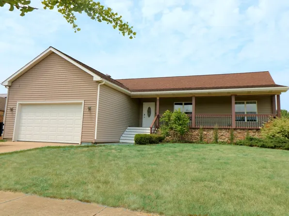 1203 Magnolia St, Harvard, IL 60033