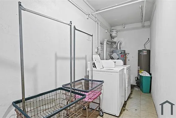 525 W 8th St #201 — Photo 20