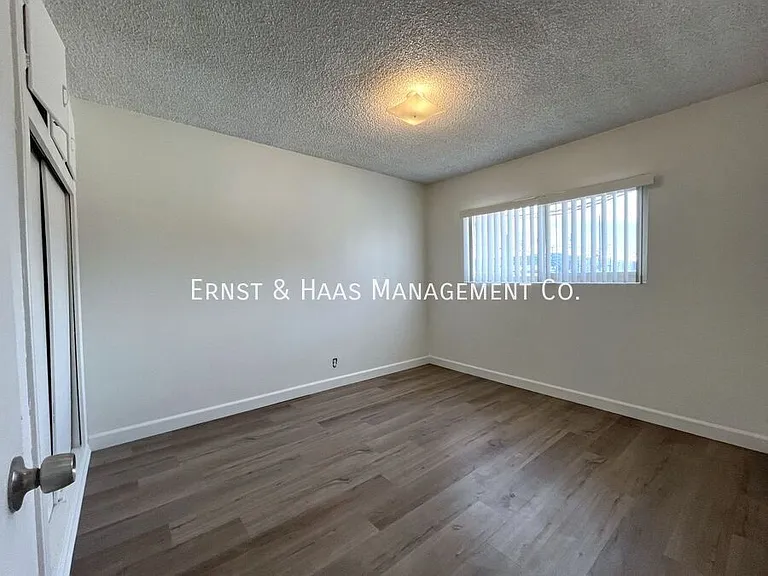 2921 E Artesia Blvd #4 — Photo 5