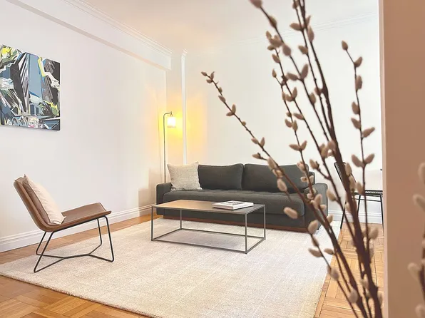 220 Madison Ave APT 12G, New York, NY 10016