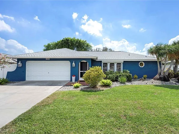 918 SE 28th Ter, Cape Coral, FL 33904