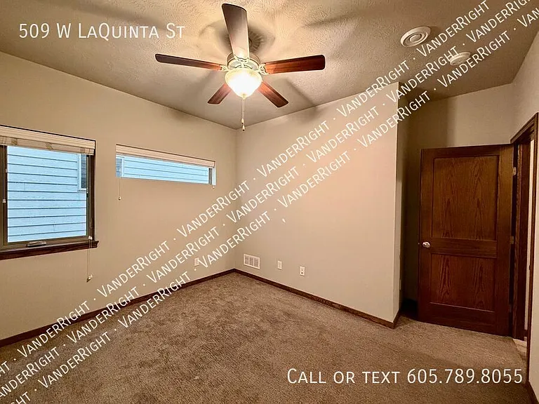 509 W Laquinta St — Photo 13