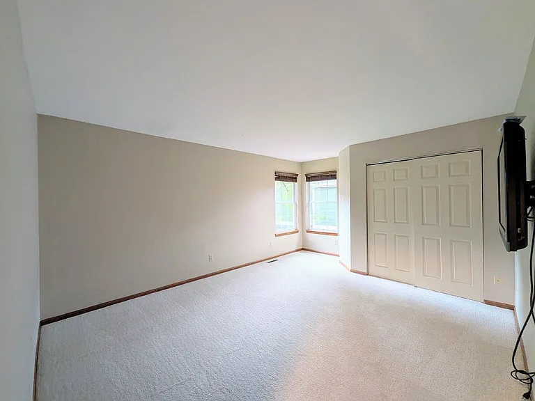 7467 Exeter Pl — Photo 19