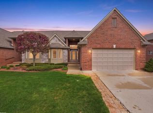 6181 Pond Dr, Washington, MI 48094