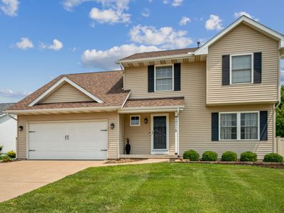 5811 Duggleby Ave, Davenport, IA, 52807