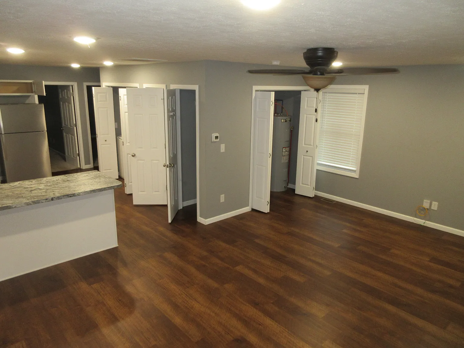 2 bed, 920 sqft, $1,395 — Photo 2