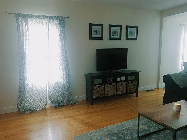 147 High St #1 — Photo 4