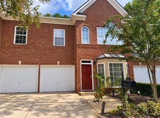 4003 Sterling Ct, Roswell, GA 30075