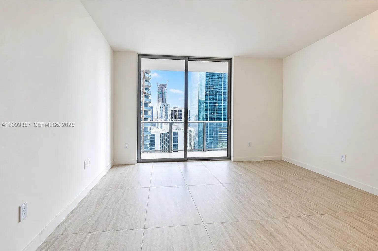 2 bed, 2.0 bath, $7,300 — Photo 3