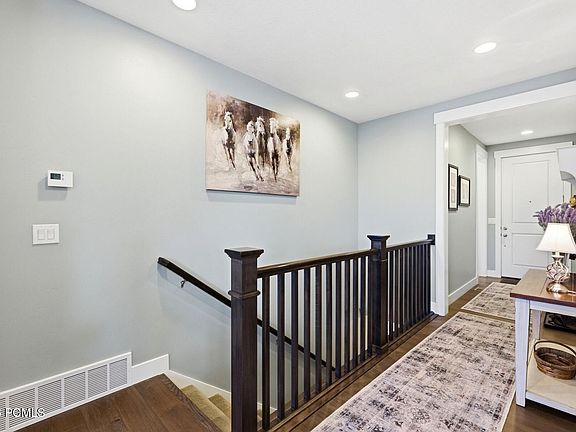 5th image of 2727 E Red Barn Rd