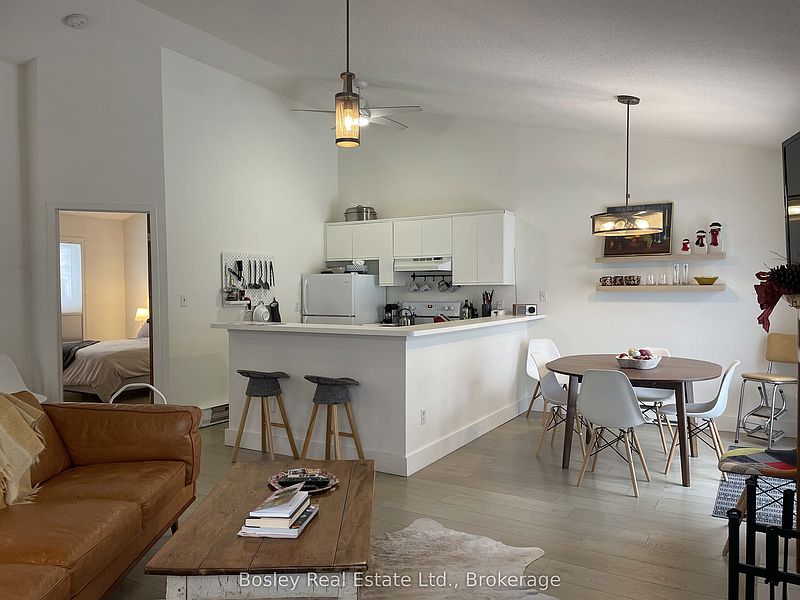 The Blue Mountains Townhouse for rent - 2 Bedrooms — photo 6