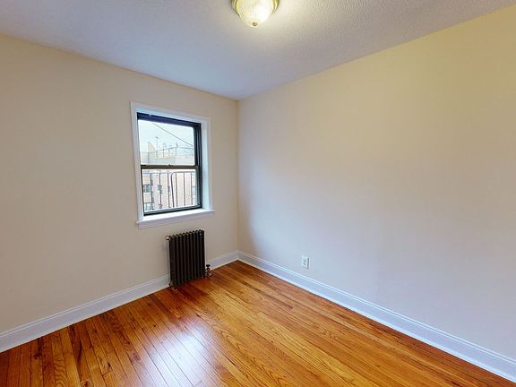 5th image of 20-84 27th St #3A