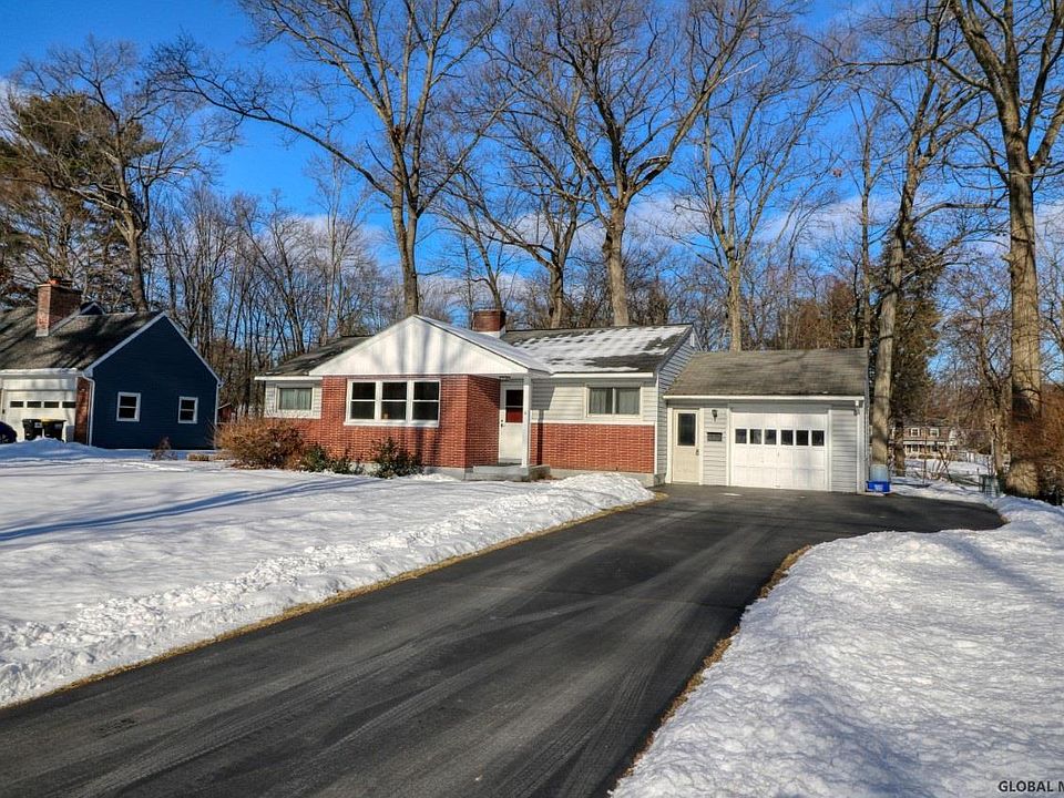 1st image of 41 Saratoga Dr
