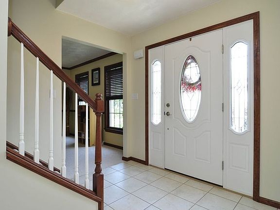 2nd image of 1023 Palm Ct