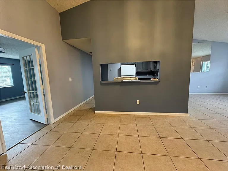 3928 Mendoza Ave — Photo 15