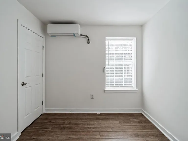 407 S 42nd St #3B — Photo 38