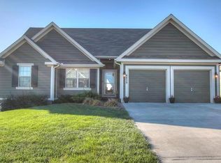 8829 NE 116th Ter, Kansas City, MO 64157