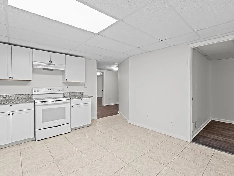 246 Barbara Ln SW — Photo 36