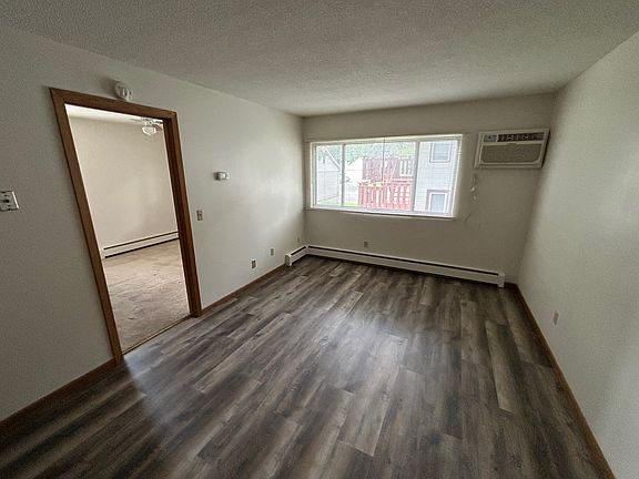 2nd image of 510 3rd Ave S #105