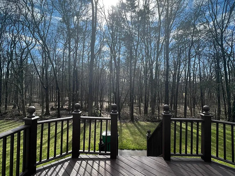6910 Cedar Cove Ct — Photo 33