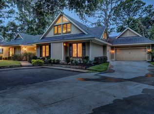 8 Wood Ibis Rd, Hilton Head Island, SC 29928