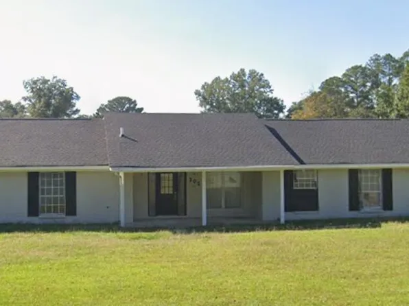 303 Old Spanish Trl, Jackson, MS 39212