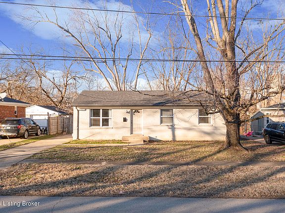 2nd image of 5401 Alicante Ln
