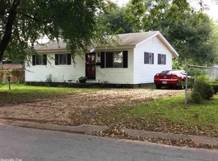 705 Graham Ave, N Little Rock, AR 72117