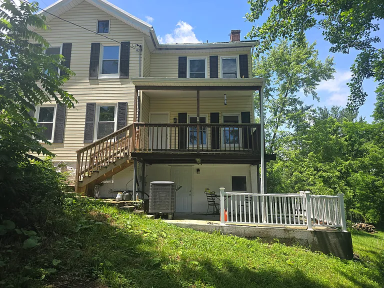 1316 Pleasant Valley Rd — Photo 28