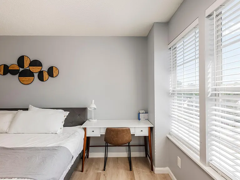 105 Curvewood Rd — Photo 12