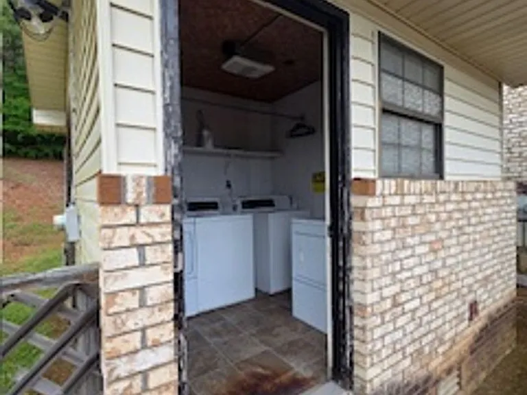 1630 Church Ave SE — Photo 7