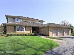 52 Deer Point Dr, Hawthorn Woods, IL 60047