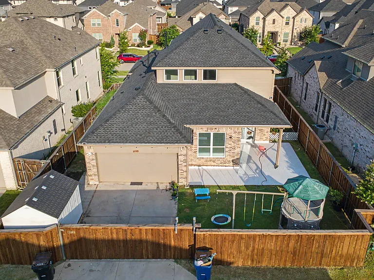 6862 Mistley Park — Photo 39